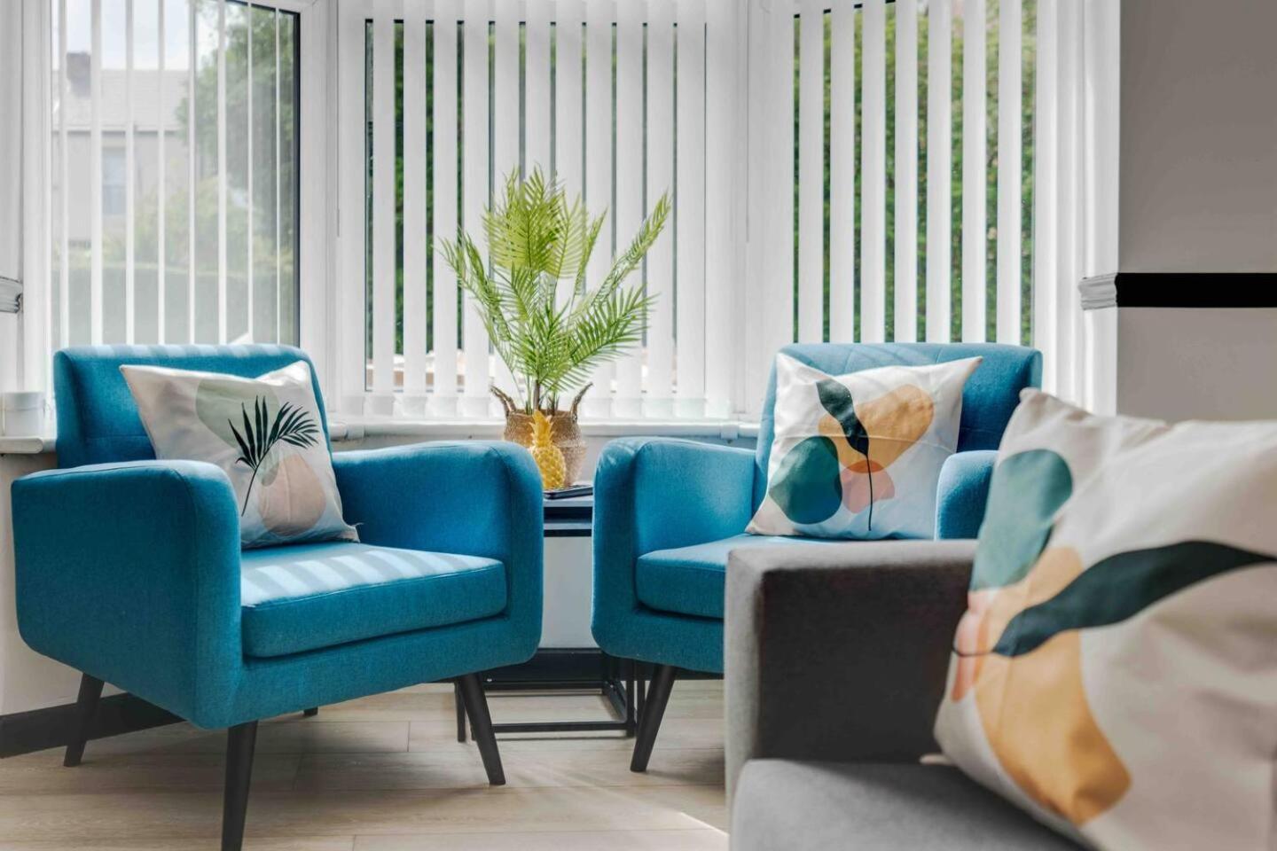 3-Bed Scouse House Near Anfield & Goodison Villa Liverpool Kültér fotó
